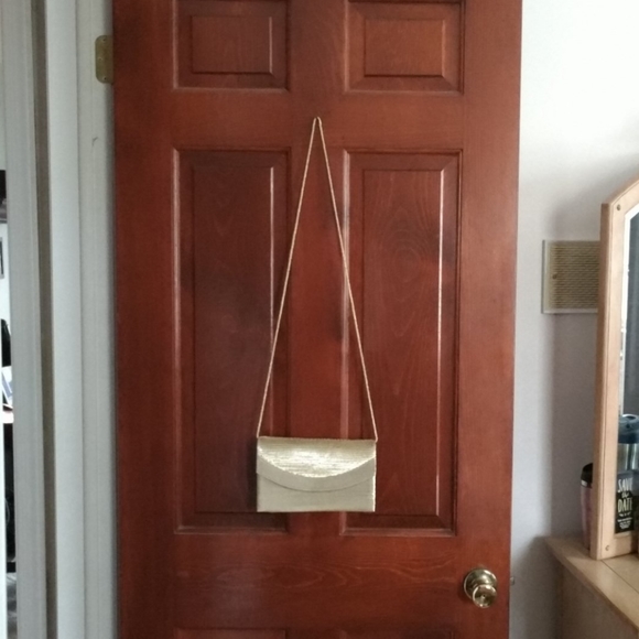 Gold Clutch - Picture 4 of 4